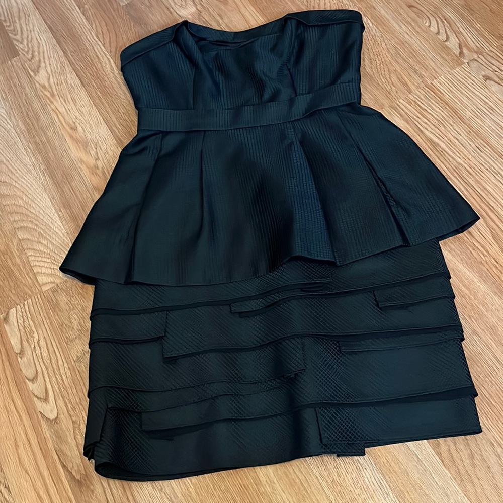 BCBG cocktail dress size 6